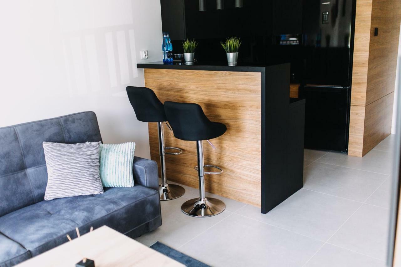 Hypnotize Apartment Конин Екстериор снимка
